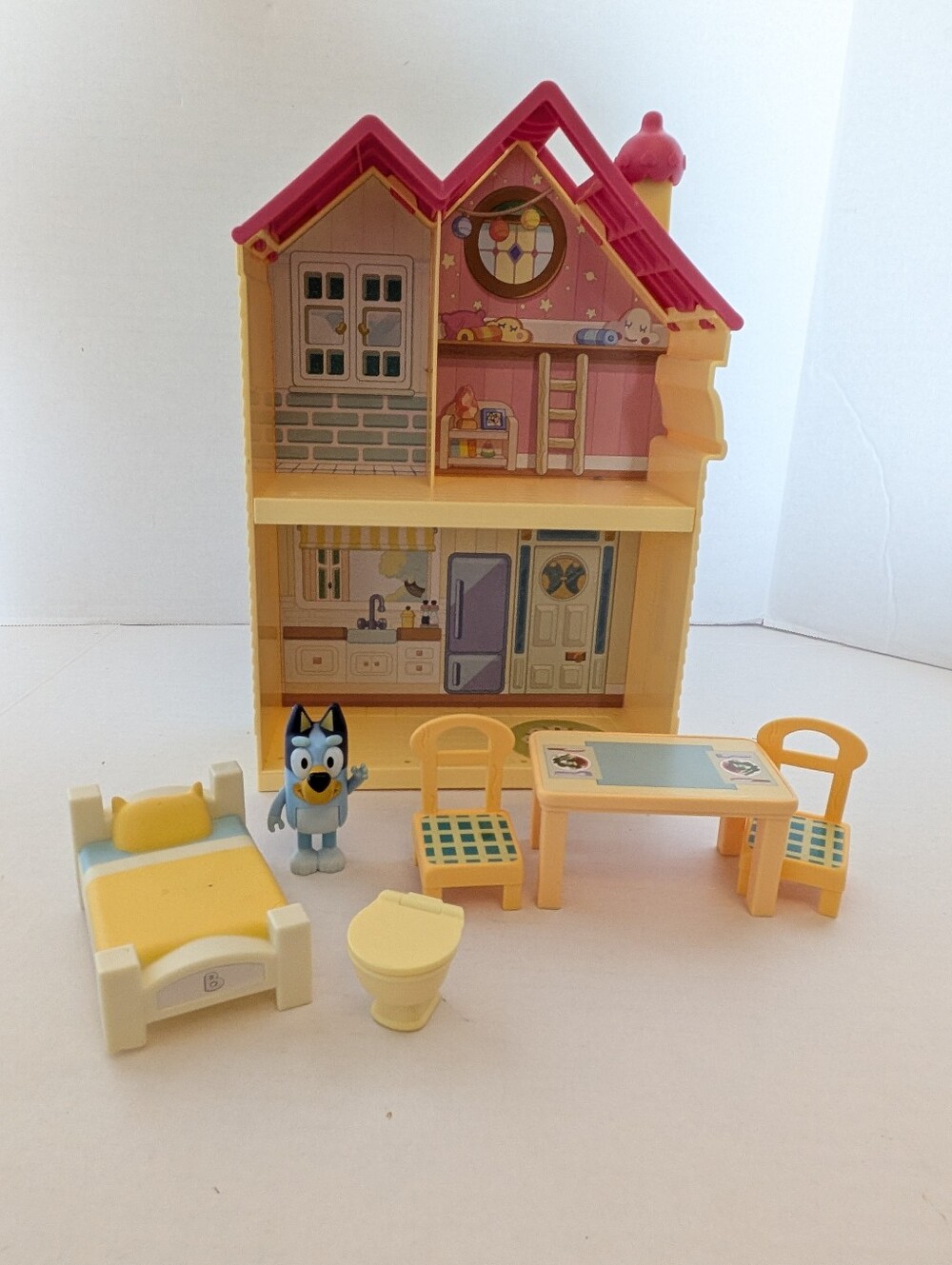 Bluey Mini Bluey Heeler Home Bluey + 5 Play Pieces